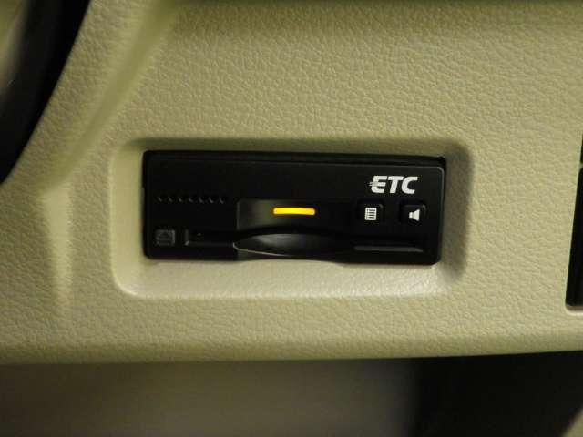 T 衝突軽減 Rカメラ 1オーナ 禁煙 スマキー ターボ車 バックモニター DVD HIDヘッドライト ワンオーナー キーレスエントリー スマートキー シートヒーター クルーズコントロール オートエアコン(12枚目)