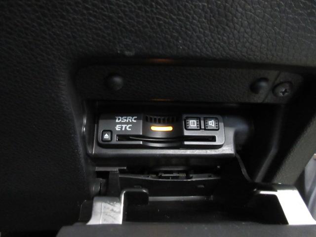 アコードハイブリッド ＥＸ　禁煙車　センシング　６ＳＲＳ　工場装着ナビ　Ｓ，Ｒカメラ　フルセグ　Ｂｌｕｅｔｏｏｔｈオーディオ　ＵＳＢ　ＨＤＭＩ　ＤＶＤ　前後Ｐセンサー　パワーシート　シートヒーター　シートメモリー　ＬＥＤ　ＥＴＣ（15枚目）