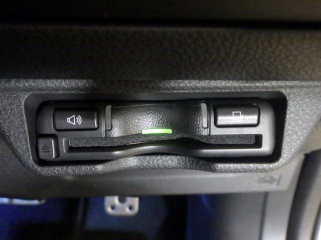 レヴォーグ ＧＴ－ＨＥＸ　ＡＷＤ　禁煙ワンオーナー　アイサイト　センターインフォメーションディスプレイ　Ｒカメラ　Ｂｌｕｅｔｏｏｔｈオーディオ　フルセグ　ＵＳＢ　　ＶＳＡ　左サイドカメラ　パワーテールゲート　前後Ｐセンサー（6枚目）