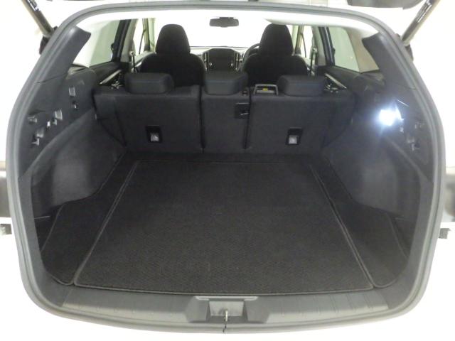 レヴォーグ ＧＴ－ＨＥＸ　ＡＷＤ　禁煙ワンオーナー　アイサイト　センターインフォメーションディスプレイ　Ｒカメラ　Ｂｌｕｅｔｏｏｔｈオーディオ　フルセグ　ＵＳＢ　　ＶＳＡ　左サイドカメラ　パワーテールゲート　前後Ｐセンサー（13枚目）