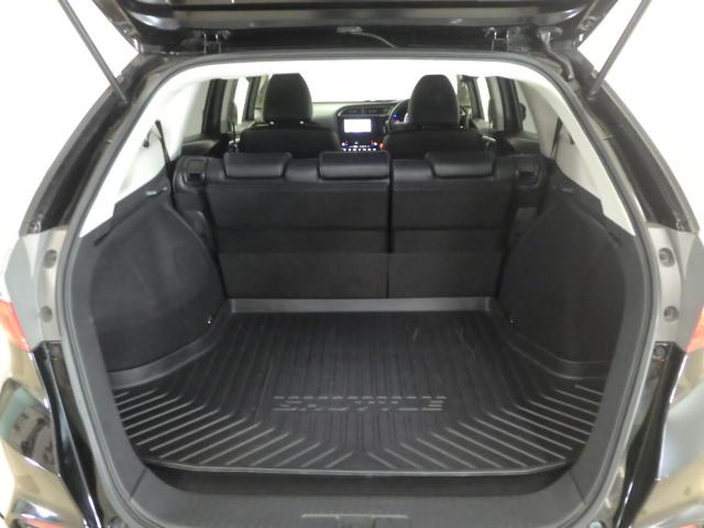 シャトル ハイブリッドXホンダセンシング 禁煙ワンオーナー 純正用品ナビ リアカメラ フルセグ ミュージックラック Bluetoothオーディオ DVD プラズマエアコン シートヒーター パドルシフト LED フォグ ETC 革巻きハンドル(15枚目)