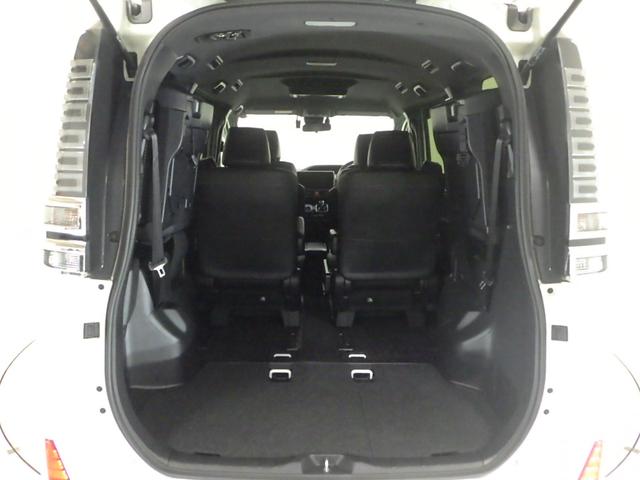 ヴォクシー ハイブリッドＺＳ煌ＩＩＩ　特別仕様車　ＴｏｙｏｔａＳａｆｅｔｙＳｅｎｓｅ　Ｔ－ｃｏｎｎｅｃｔ　フルセグ　Ｂｌｕｅｔｏｏｔｈオーディオ　ＤＶＤ　ＳＤ　ＦＤモニター　両パワスラ　シートヒータ　Ｗエアコン　ＬＥＤ　ＥＴＣ　Ｆドラレコ（19枚目）