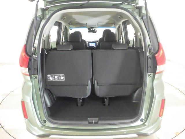 フリード クロスター・ホンダセンシング　禁煙ワンオーナー　純正用品ナビ　リアカメラ　フルセグ　ミュージックラック　Ｂｌｕｅｔｏｏｔｈオーディオ　ＵＳＢ　ＤＶＤ　両側パワースライドドア　前後ドラレコ　ＬＥＤ　ＥＴＣ　革巻きハンドル（17枚目）