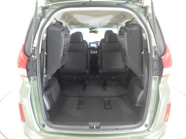 フリード クロスター・ホンダセンシング　禁煙ワンオーナー　純正用品ナビ　リアカメラ　フルセグ　ミュージックラック　Ｂｌｕｅｔｏｏｔｈオーディオ　ＵＳＢ　ＤＶＤ　両側パワースライドドア　前後ドラレコ　ＬＥＤ　ＥＴＣ　革巻きハンドル（18枚目）