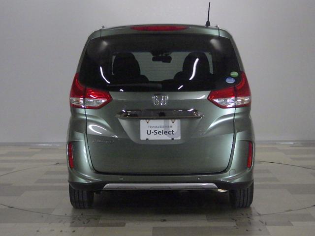 フリード クロスター・ホンダセンシング　禁煙ワンオーナー　純正用品ナビ　リアカメラ　フルセグ　ミュージックラック　Ｂｌｕｅｔｏｏｔｈオーディオ　ＵＳＢ　ＤＶＤ　両側パワースライドドア　前後ドラレコ　ＬＥＤ　ＥＴＣ　革巻きハンドル（21枚目）