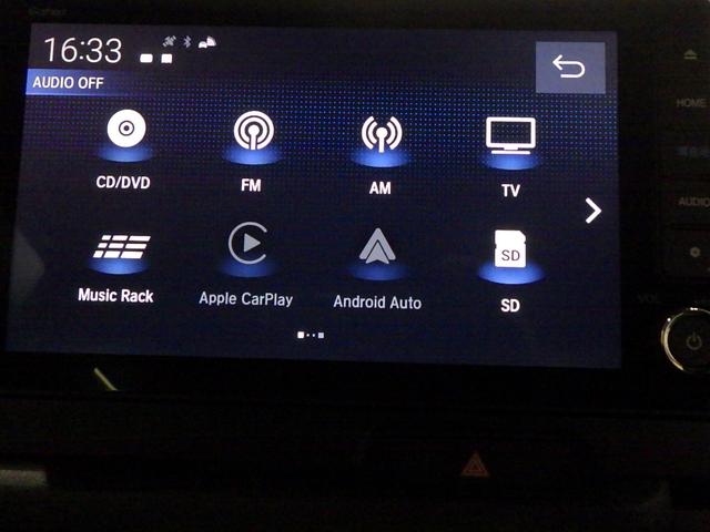 Ｎ－ＢＯＸカスタム ターボコーディネートスタイル　禁煙車　ワンオーナー車　元試乗車　ＳＥＮＳＩＮＧ　衝突被害軽減ブレーキ　前後ドラレコ　前席シートヒータ　前後コーナーセンサ　スマホ連動大型ナビ　Ｒカメラ　両側パワースライド　両側電動ドア　クルコン（7枚目）