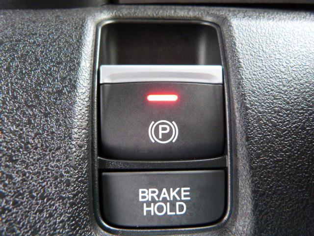 Ｎ－ＢＯＸカスタム ターボコーディネートスタイル　禁煙車　ワンオーナー車　元試乗車　ＳＥＮＳＩＮＧ　衝突被害軽減ブレーキ　前後ドラレコ　前席シートヒータ　前後コーナーセンサ　スマホ連動大型ナビ　Ｒカメラ　両側パワースライド　両側電動ドア　クルコン（13枚目）