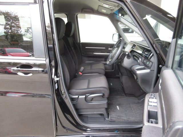 ステップワゴンスパーダ スパーダホンダセンシング 禁煙車 センシング6SRS 純10インチナビ マルチビュー Bluetoothオーディオ ミュージックラック USB HDMI DVD 両パワスラ LED ETC パーキングアシスト VSA パドル(16枚目)