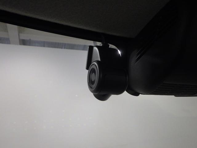 スペーシア ハイブリッドX 禁煙 デュアルカメラブレーキサポート 社外8インチナビ フルセグ Bluetoothオーディオ USB DVD マルチビュ リアコーナーセンサ シートヒータ VSA アイドリングストップ 前後ドラレコ(5枚目)