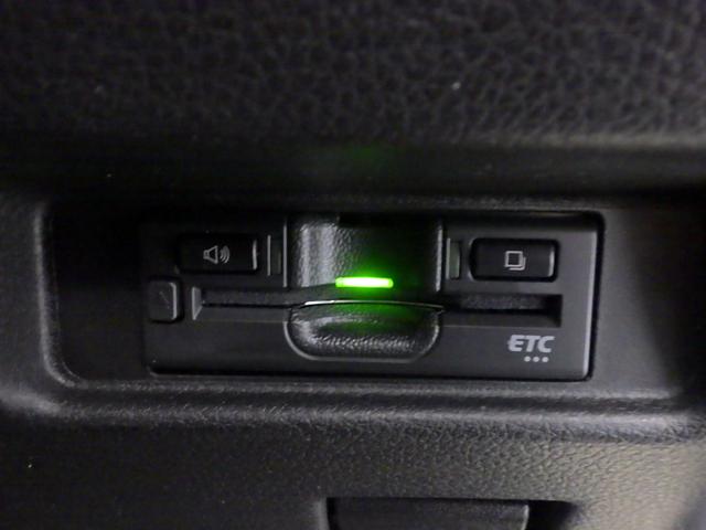 スペーシア ハイブリッドX 禁煙 デュアルカメラブレーキサポート 社外8インチナビ フルセグ Bluetoothオーディオ USB DVD マルチビュ リアコーナーセンサ シートヒータ VSA アイドリングストップ 前後ドラレコ(7枚目)