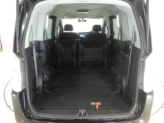 ステップワゴンスパーダ Ｓ　禁煙車　社外ナビ　リアカメラ　社外天吊モニター　フルセグ　ＳＤ　ＤＶＤ　両パワスラ　パドル　革ハンドル　ＥＣＯＮ　ＨＩＤ　フォグ　ＥＴＣ　社外前後ドラレコ　純正１６インチアルミ　スマートキー　１オナ（23枚目）