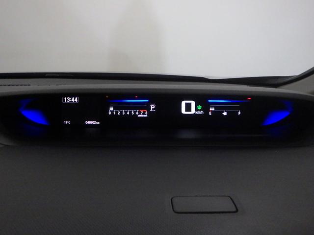 ステップワゴンスパーダ スパーダホンダセンシング　禁煙　センシング　サイドＳＲＳなし　純９インチナビ　リアカメラ　天吊モニタ　ミュージックラック　Ｂｌｕｅｔｏｏｔｈオーディオ　ＵＳＢ　ＨＤＭＩ　ＳＤ　ＤＶＤ　両パワスラ　ＬＥＤ　ＥＴＣ　ヒーテッドミラ（9枚目）