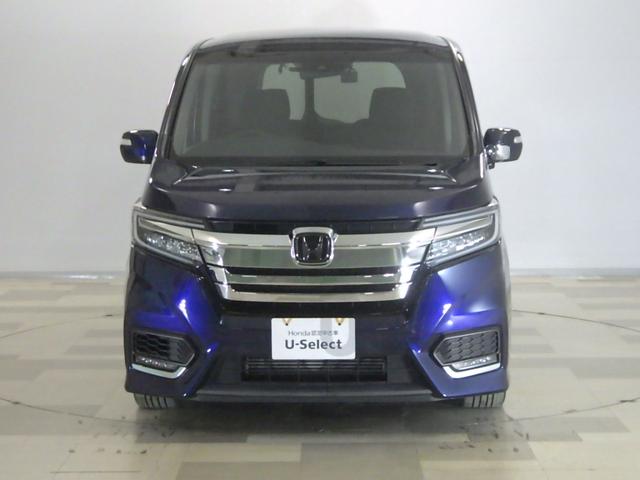 ステップワゴンスパーダ スパーダホンダセンシング　禁煙　センシング　サイドＳＲＳなし　純９インチナビ　リアカメラ　天吊モニタ　ミュージックラック　Ｂｌｕｅｔｏｏｔｈオーディオ　ＵＳＢ　ＨＤＭＩ　ＳＤ　ＤＶＤ　両パワスラ　ＬＥＤ　ＥＴＣ　ヒーテッドミラ（25枚目）