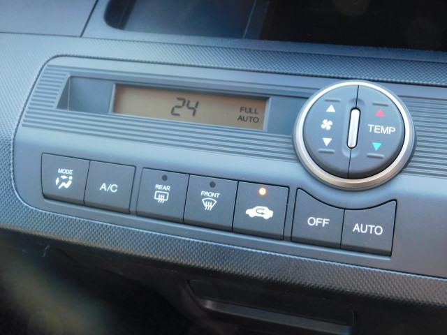 フリードスパイク Ｇエアロ　社外メモリーナビ　フルセグＴＶ　録音機能付きＣＤ　ＤＶＤ　リアカメラ　ＨＩＤ　ＥＴＣ　両側スライドドア（左側パワースライドドア）　スマートキー　インテリキー　フルセグ地デジ　キーレス　ナビＴＶ　ＡＡＣ（16枚目）