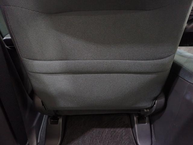 フィット １３Ｇ・Ｆパッケージファインエディション　インテリキー　１オ－ナ－　イモビライザー　ＡＵＴＯエアコン　Ｒカメラ　ＤＶＤ再生機能　パワーウインドウ　パワーステアリング　ダブルエアバック　フルセグ地デジ（27枚目）