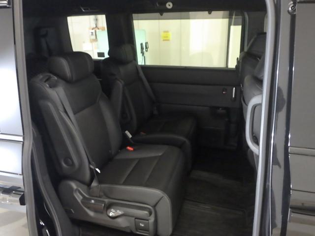 ステップワゴン e:HEVスパーダ 禁煙車 センシング6SRS 11.4インチ大型コネクトナビ マルチビュー 天吊モニター Bluetoothオーディオ ミュージックラック パワーテールゲート 純前後ドラレコ 両パワスラ シートヒーター(16枚目)