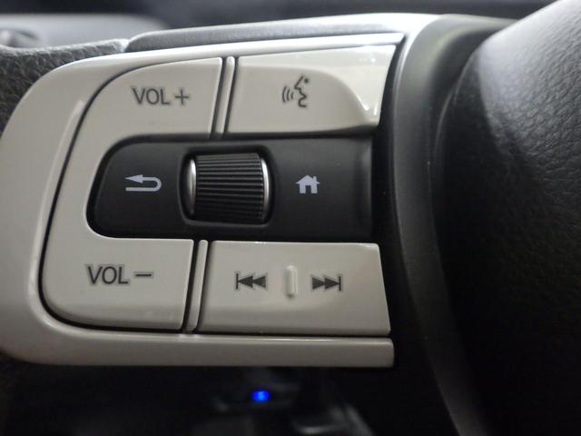 フィット ホーム センシング6SRS コネクトナビ リアカメラ フルセグ Bluetooth ミュージックラック SD CD/DVD USB 前後Pセンサー LED ETC スマートキー 記録簿 衝突軽減 ソナー(6枚目)