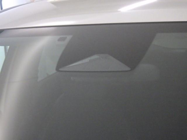 フィット ホーム センシング6SRS コネクトナビ リアカメラ フルセグ Bluetooth ミュージックラック SD CD/DVD USB 前後Pセンサー LED ETC スマートキー 記録簿 衝突軽減 ソナー(11枚目)