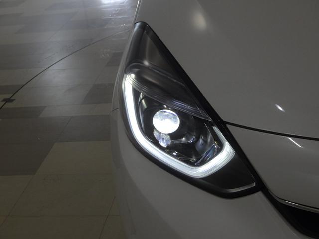 フィット ホーム センシング6SRS コネクトナビ リアカメラ フルセグ Bluetooth ミュージックラック SD CD/DVD USB 前後Pセンサー LED ETC スマートキー 記録簿 衝突軽減 ソナー(15枚目)