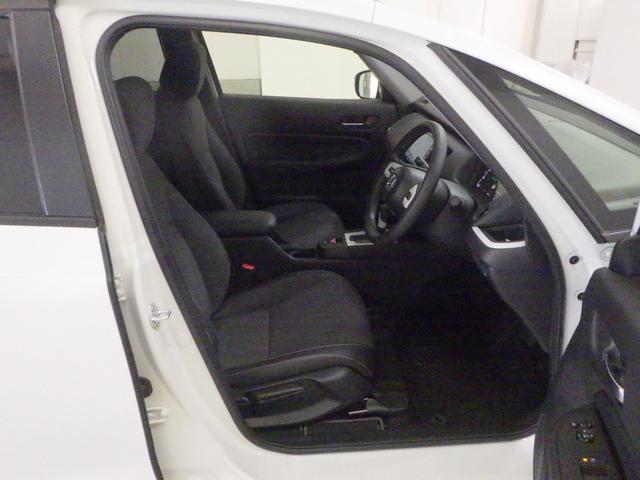 フィット ホーム センシング6SRS コネクトナビ リアカメラ フルセグ Bluetooth ミュージックラック SD CD/DVD USB 前後Pセンサー LED ETC スマートキー 記録簿 衝突軽減 ソナー(17枚目)