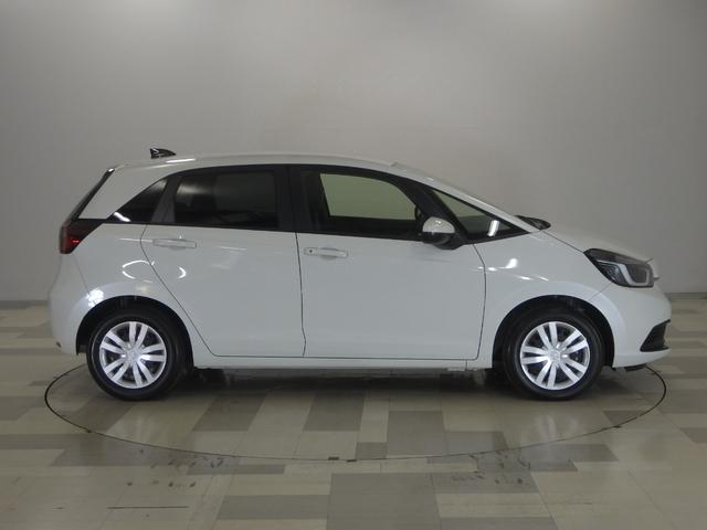 フィット ホーム センシング6SRS コネクトナビ リアカメラ フルセグ Bluetooth ミュージックラック SD CD/DVD USB 前後Pセンサー LED ETC スマートキー 記録簿 衝突軽減 ソナー(26枚目)