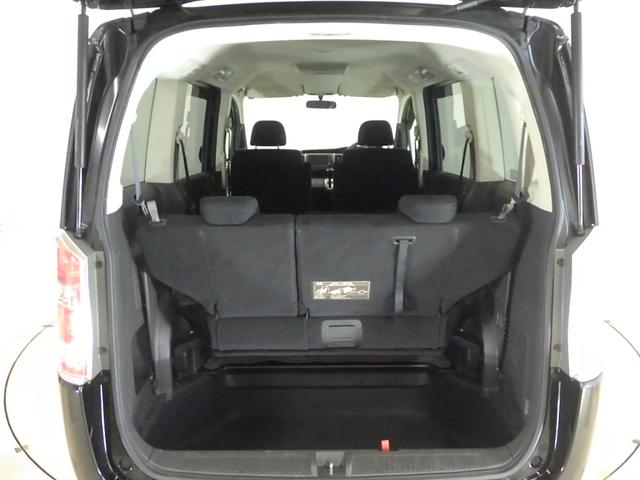 ステップワゴン GHIDエディション 禁煙 工場装着ナビ リアカメラ ワンセグ ミュージックラック USB 天吊モニター HID ETC 両パワスラ ECON キーレス オートエアコン 両側パワースライドドア パワステ Bカメラ ABS(18枚目)