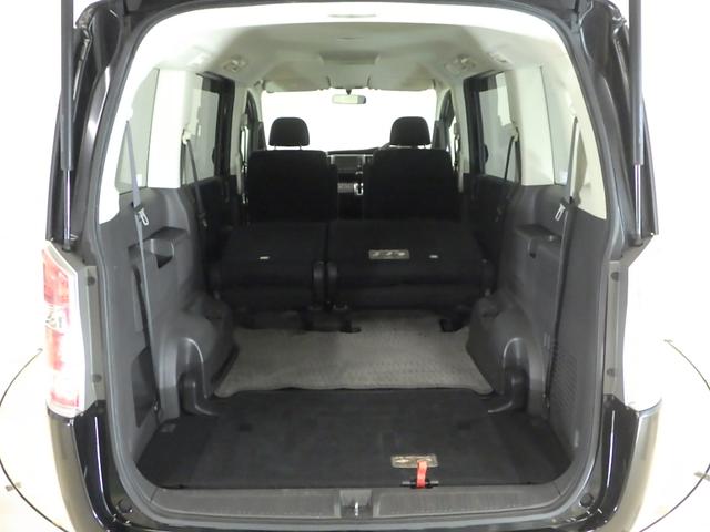 ステップワゴン GHIDエディション 禁煙 工場装着ナビ リアカメラ ワンセグ ミュージックラック USB 天吊モニター HID ETC 両パワスラ ECON キーレス オートエアコン 両側パワースライドドア パワステ Bカメラ ABS(21枚目)