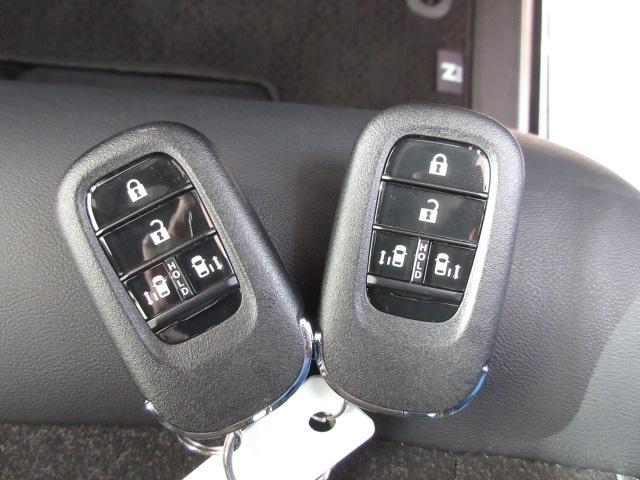 N-BOXカスタム ターボ 禁煙 センシング6SRS コネクトナビ マルチビュー フルセグ Bluetooth ミュージックラック USB HDMI SD CD/DVD 両パワスラ シートヒーター LED ETC 純前後ドラレコ(18枚目)