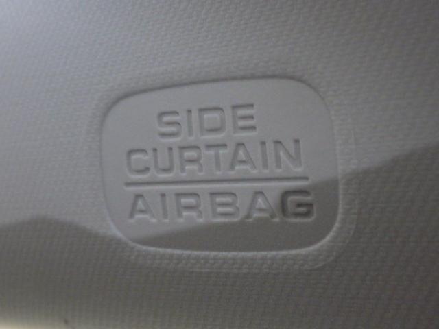 フィットハイブリッド Fパッケージ 禁煙車 あんしんP 純ナビ リアカメラ SD CD/DVD LED ETC ECON VSA 左側面修理しており修復歴車 雹害車 盗難警報装置 ワンオ-ナ-車 記録簿有り AUTOエアコン リヤカメラ(23枚目)