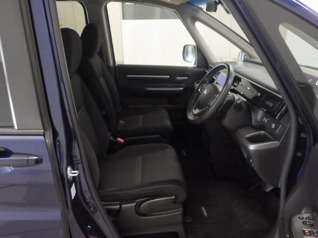 ステップワゴンスパーダ スパーダホンダセンシング 禁煙 ワンオーナ 後席モニター SENSING 衝突軽減ブレーキ 大型ナビ Bluetoothオーディオ アップルカープレイ リアカメラ パドルシフト USB入力 ETC2.0 スマートキー 盗難防止(13枚目)