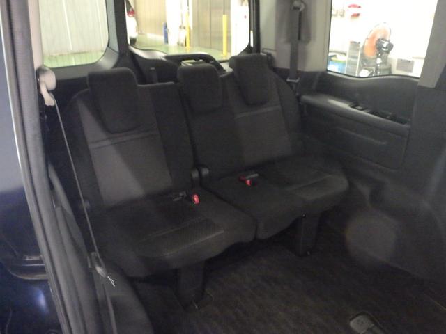 ステップワゴンスパーダ スパーダホンダセンシング 禁煙 ワンオーナ 後席モニター SENSING 衝突軽減ブレーキ 大型ナビ Bluetoothオーディオ アップルカープレイ リアカメラ パドルシフト USB入力 ETC2.0 スマートキー 盗難防止(17枚目)