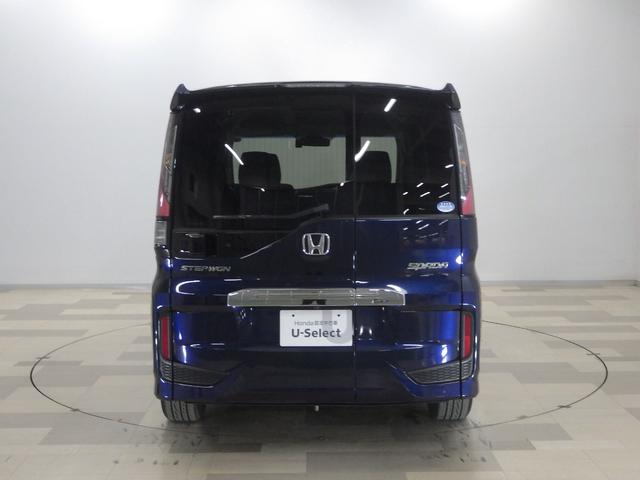 ステップワゴンスパーダ スパーダホンダセンシング 禁煙 ワンオーナ 後席モニター SENSING 衝突軽減ブレーキ 大型ナビ Bluetoothオーディオ アップルカープレイ リアカメラ パドルシフト USB入力 ETC2.0 スマートキー 盗難防止(25枚目)