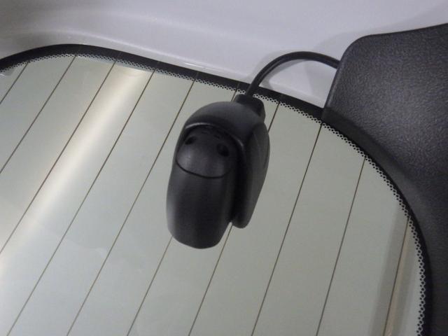 ステップワゴンスパーダ スパーダホンダセンシング 禁煙車 センシング6SRS 純ナビ リアカメラ フルセグ Bluetooth ミュージックラック USB CD/DVD 両パワスラ LED フォグ パドル 純前後ドラレコ 盗難防止 助手席エアバッグ(6枚目)