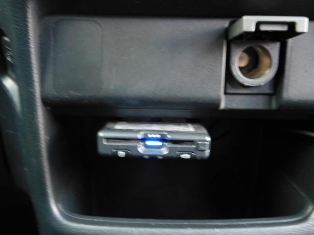 N-BOX G・Lパッケージ 2トーンカラースタイル 禁煙車 メモリーナビ リアカメラ HIDヘッドライト ETC VSA 左側パワースライドドア スマートキー オートリトラミラー 専用14インチホワイトアルミ スペアーキー(5枚目)