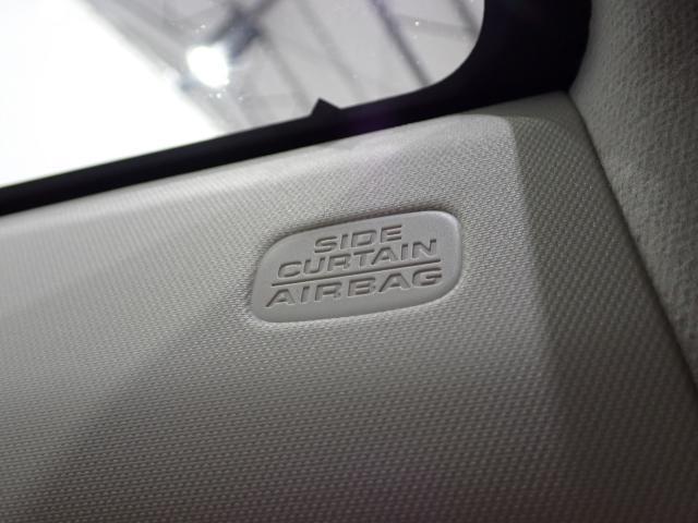 ヴェゼル ｅ：ＨＥＶＸ　ＡＡＣ　１オーナ　イモビライザー　スマ－トキ－　誤発進抑制　ＰＷ　リアカメラ　クルコン　ＥＳＣ　ＥＴＣ装備　キーフリー　ＬＥＤヘッドランプ　ナビＴＶ　サイドカーテンエアバック　ＡＢＳ　アイドリング（2枚目）