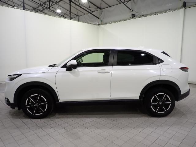 ヴェゼル ｅ：ＨＥＶＸ　ＡＡＣ　１オーナ　イモビライザー　スマ－トキ－　誤発進抑制　ＰＷ　リアカメラ　クルコン　ＥＳＣ　ＥＴＣ装備　キーフリー　ＬＥＤヘッドランプ　ナビＴＶ　サイドカーテンエアバック　ＡＢＳ　アイドリング（9枚目）