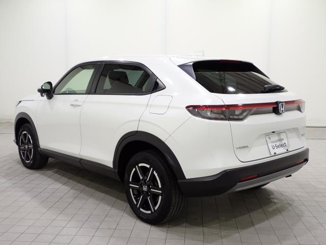 ヴェゼル ｅ：ＨＥＶＸ　ＡＡＣ　１オーナ　イモビライザー　スマ－トキ－　誤発進抑制　ＰＷ　リアカメラ　クルコン　ＥＳＣ　ＥＴＣ装備　キーフリー　ＬＥＤヘッドランプ　ナビＴＶ　サイドカーテンエアバック　ＡＢＳ　アイドリング（10枚目）