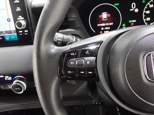 ヴェゼル ｅ：ＨＥＶＸ　ＡＡＣ　１オーナ　イモビライザー　スマ－トキ－　誤発進抑制　ＰＷ　リアカメラ　クルコン　ＥＳＣ　ＥＴＣ装備　キーフリー　ＬＥＤヘッドランプ　ナビＴＶ　サイドカーテンエアバック　ＡＢＳ　アイドリング（16枚目）