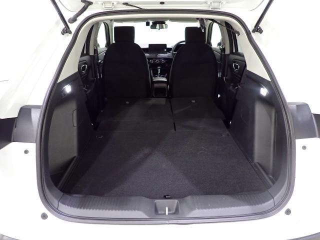 ヴェゼル ｅ：ＨＥＶＸ　ＡＡＣ　１オーナ　イモビライザー　スマ－トキ－　誤発進抑制　ＰＷ　リアカメラ　クルコン　ＥＳＣ　ＥＴＣ装備　キーフリー　ＬＥＤヘッドランプ　ナビＴＶ　サイドカーテンエアバック　ＡＢＳ　アイドリング（21枚目）