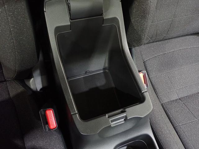 ヴェゼル ｅ：ＨＥＶＸ　ＡＡＣ　１オーナ　イモビライザー　スマ－トキ－　誤発進抑制　ＰＷ　リアカメラ　クルコン　ＥＳＣ　ＥＴＣ装備　キーフリー　ＬＥＤヘッドランプ　ナビＴＶ　サイドカーテンエアバック　ＡＢＳ　アイドリング（43枚目）