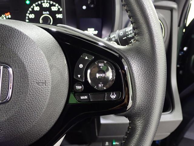 N-ONE プレミアムツアラー Pセンサー ターボエンジン 禁煙 カーテンエアバック 記録簿 LEDランプ USB接続 クルコン ETC イモビ Wエアバッグ フルオートエアコン エアバック ABS パワステ パワーウインドウ(2枚目)