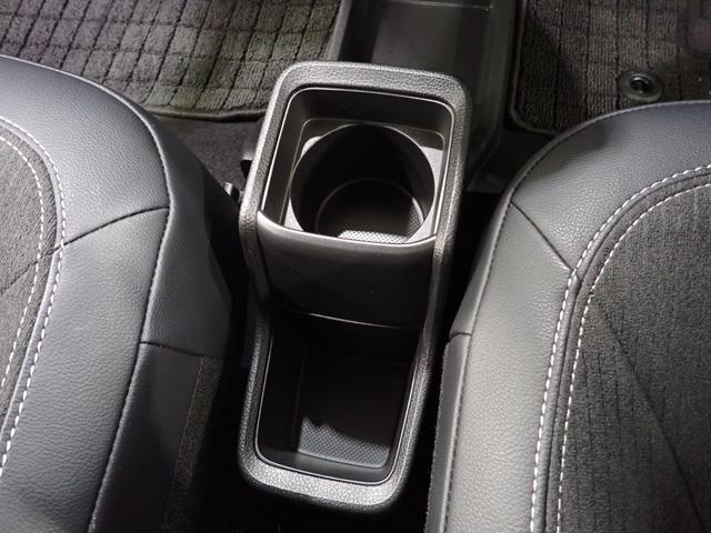 N-ONE プレミアムツアラー Pセンサー ターボエンジン 禁煙 カーテンエアバック 記録簿 LEDランプ USB接続 クルコン ETC イモビ Wエアバッグ フルオートエアコン エアバック ABS パワステ パワーウインドウ(40枚目)