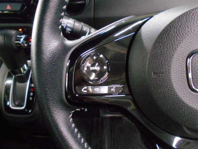 Ｎ－ＢＯＸカスタム Ｌターボ　禁煙車ホンダセンシングＬＥＤヘッドライトＥＴＣパドルシフトシートヒーター両側電動スライドドアフルセグミュージックラックブルートゥースオーディオスマートキーリアカメラコンビシート　黒革シート　１オーナー（6枚目）