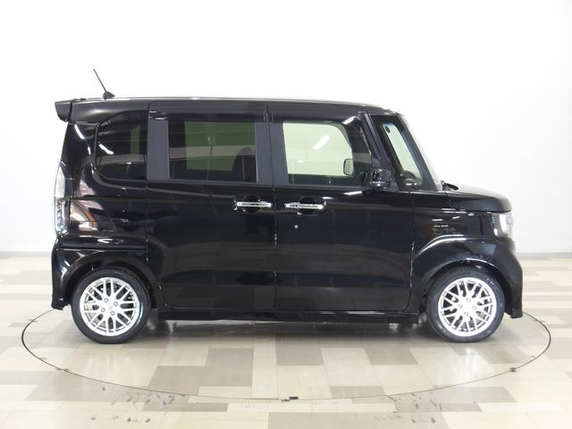 Ｎ－ＢＯＸカスタム Ｌターボ　禁煙車ホンダセンシングＬＥＤヘッドライトＥＴＣパドルシフトシートヒーター両側電動スライドドアフルセグミュージックラックブルートゥースオーディオスマートキーリアカメラコンビシート　黒革シート　１オーナー（29枚目）