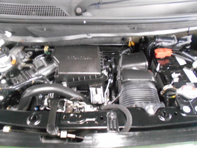 Ｎ－ＢＯＸカスタム Ｌターボ　禁煙車ホンダセンシングＬＥＤヘッドライトＥＴＣパドルシフトシートヒーター両側電動スライドドアフルセグミュージックラックブルートゥースオーディオスマートキーリアカメラコンビシート　黒革シート　１オーナー（35枚目）