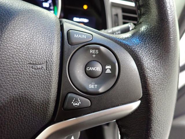 フィットハイブリッド Lホンダセンシング Rカメ 禁煙 LED サイドSRS 横滑り防止 フルセグテレビ 記録簿 ナビTV パワーステアリング 盗難防止装置 オートクルーズ ETC車載器 DVD再生 ABS スマートキー 軽減ブレーキ USB(44枚目)