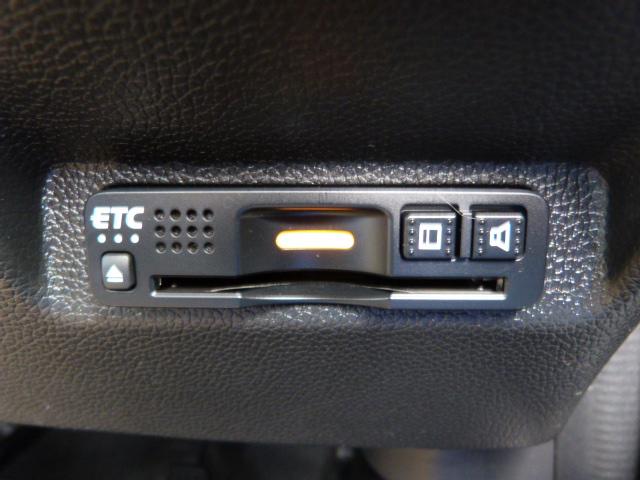 フリードハイブリッド ハイブリッド・Ｇホンダセンシング　禁煙車ホンダセンシング　Ｂｌｕｅｔｏｏｔｈ対応　メモリーナビ　フルセグ　前後ドライブレコーダー　両側Ｐスライドドア　フロントシートヒーター　ＬＥＤ　ＥＴＣ　ＶＳＡ　スマートキー　軽減ブレーキ　ＥＣＯＮ（6枚目）