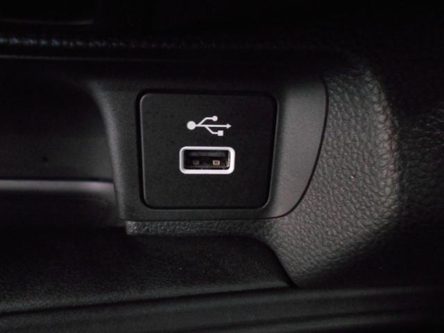 ヴェゼル ｅ：ＨＥＶＸ　禁煙　センシング６ＳＲＳ　コネクトナビ　リアカメラ　フルセグ　Ｂｌｕｅｔｏｏｔｈ　ＵＳＢ　前後Ｐセンサー　パドルシフト　社外前後ドラレコ　ＬＥＤ　ＥＴＣ２．０　純正１６インチアルミ　前後障害物センサー（10枚目）