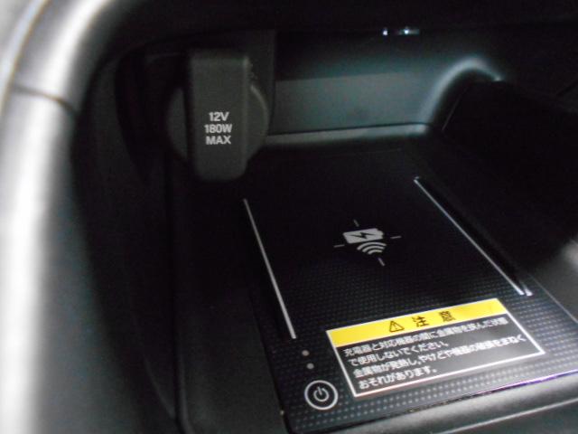 ヴェゼル ｅ：ＨＥＶＸ　禁煙　センシング６ＳＲＳ　コネクトナビ　リアカメラ　フルセグ　Ｂｌｕｅｔｏｏｔｈ　ＵＳＢ　前後Ｐセンサー　パドルシフト　社外前後ドラレコ　ＬＥＤ　ＥＴＣ２．０　純正１６インチアルミ　前後障害物センサー（13枚目）