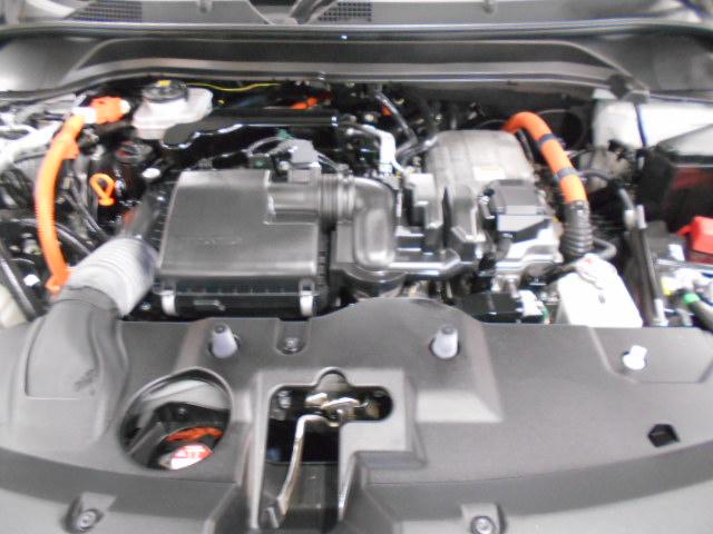 ヴェゼル ｅ：ＨＥＶＸ　禁煙　センシング６ＳＲＳ　コネクトナビ　リアカメラ　フルセグ　Ｂｌｕｅｔｏｏｔｈ　ＵＳＢ　前後Ｐセンサー　パドルシフト　社外前後ドラレコ　ＬＥＤ　ＥＴＣ２．０　純正１６インチアルミ　前後障害物センサー（16枚目）